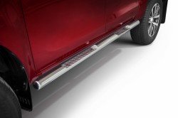Stainless steel side bars with checker plate steps  Toyota Hilux 2016 - 